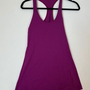 Lululemon women’s Wunder Under racer back size small